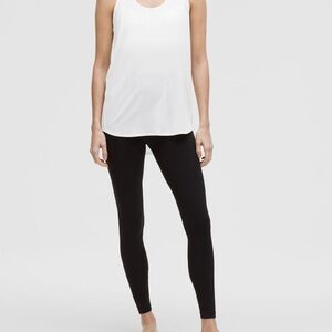 Lululemon Athletica - Essential Tank Top
Pleated - White - 14